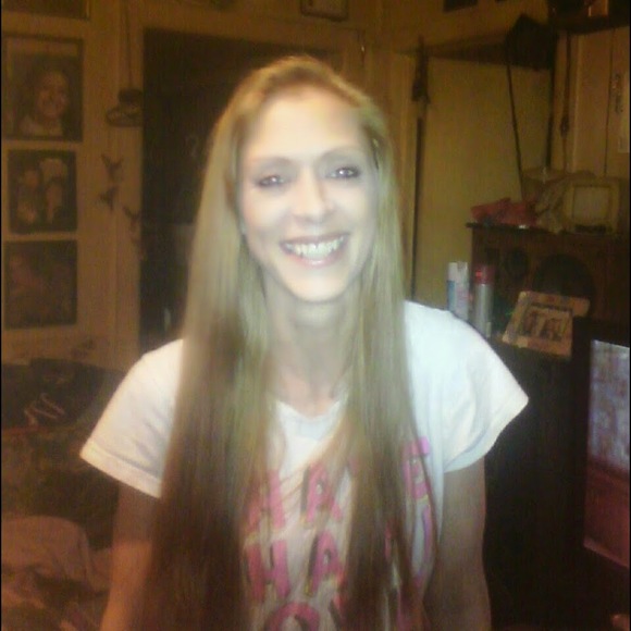 Meet your Posher, Dawn - Picture 1 of 1